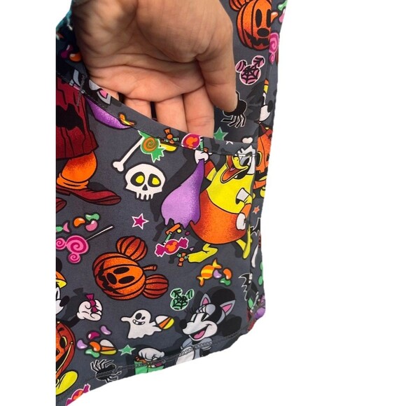 Disney Halloween Spooky Pumpkins Mickey & Minnie Squad Nurse Doctor Scrub Sz L - Picture 6 of 11